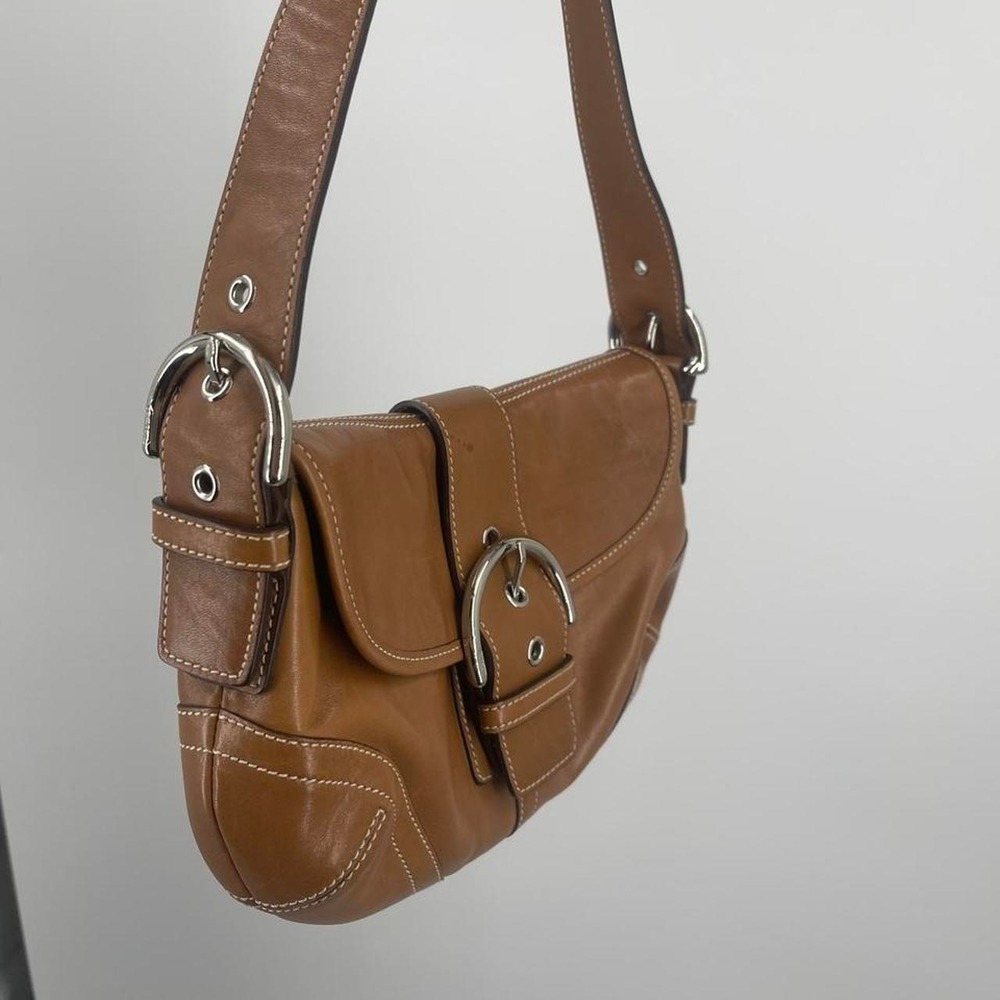 Vintage Y2K Coach Soho Bag Shoulder Purse British Tan Rare Buckle Leather 9247 - Picture 2 of 8